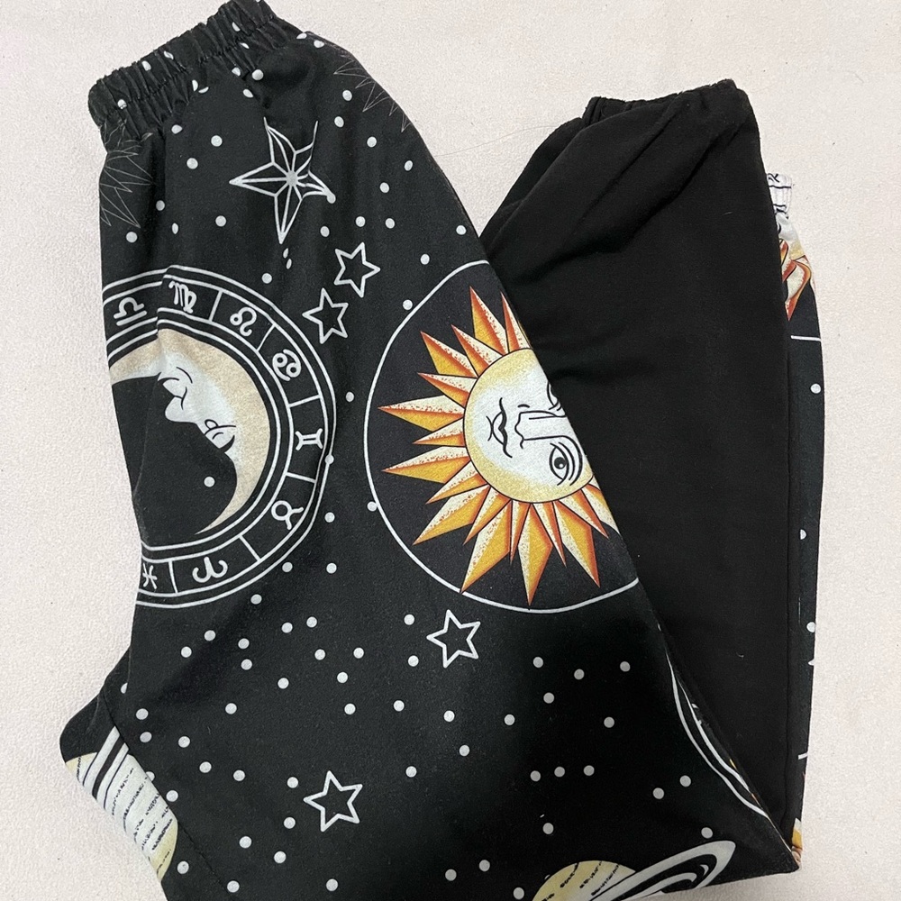 ROMWE GRAPHIC JOGGERS